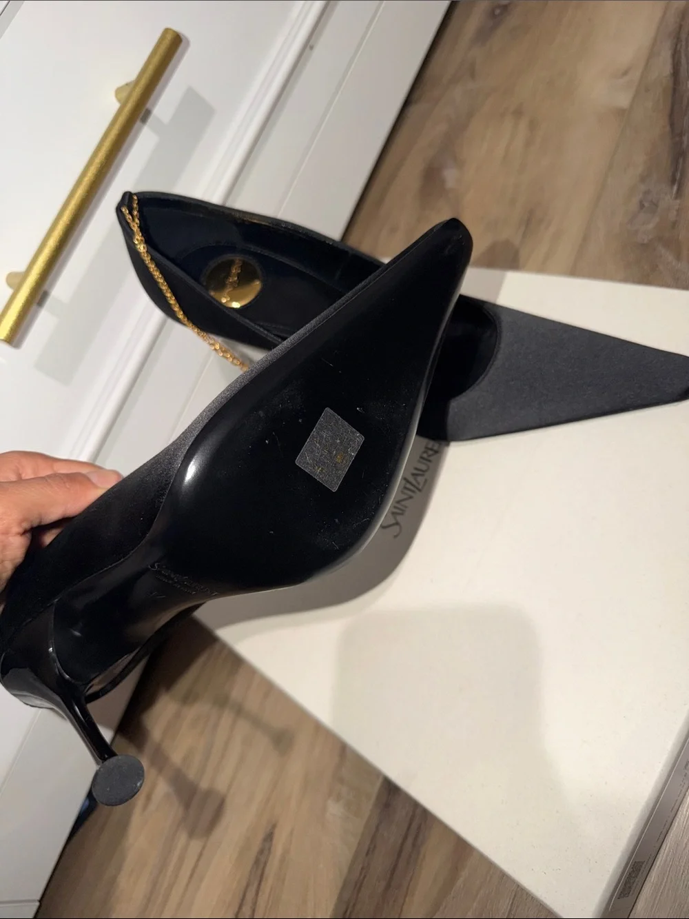 Saint Laurent Black Pointed-Toe Pumps with Gold Chain - Picture 4 of 4